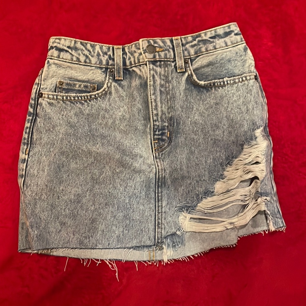 Size 26 Carmar Denim Skirt